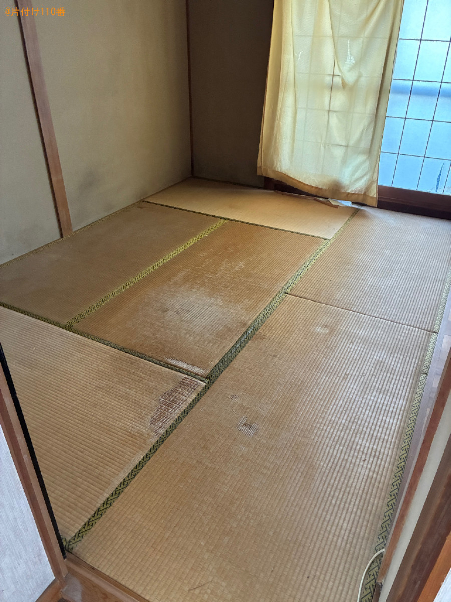 ポリタンク、調理器具、ゴミ箱、蛍光灯、スコップ、一般ごみ等の回収