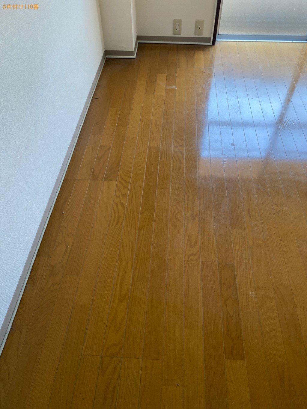 マットレス付きシングルベッド、冷蔵庫、洗濯機、ラック等の回収