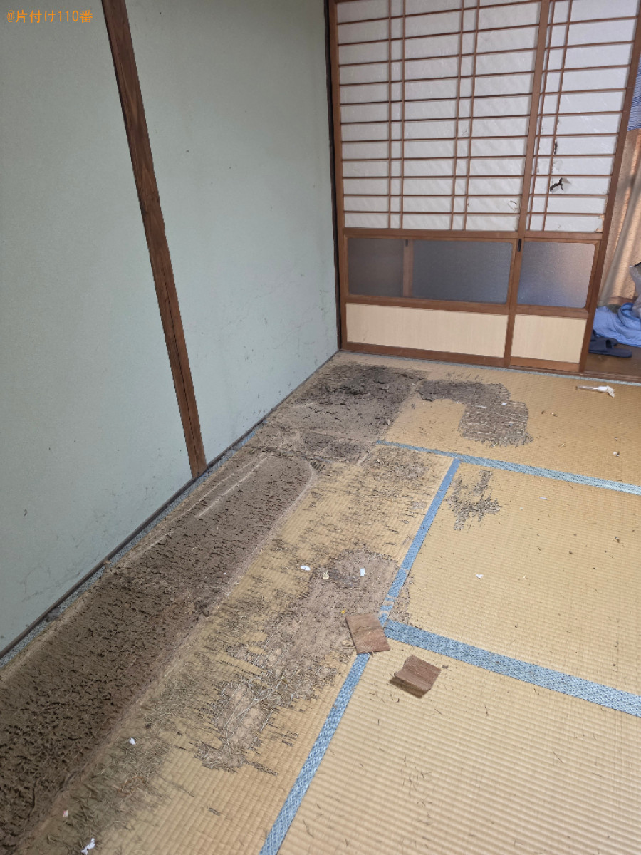 【北九州市八幡東区】婚礼タンス、食器棚、テレビ台、椅子等の回収
